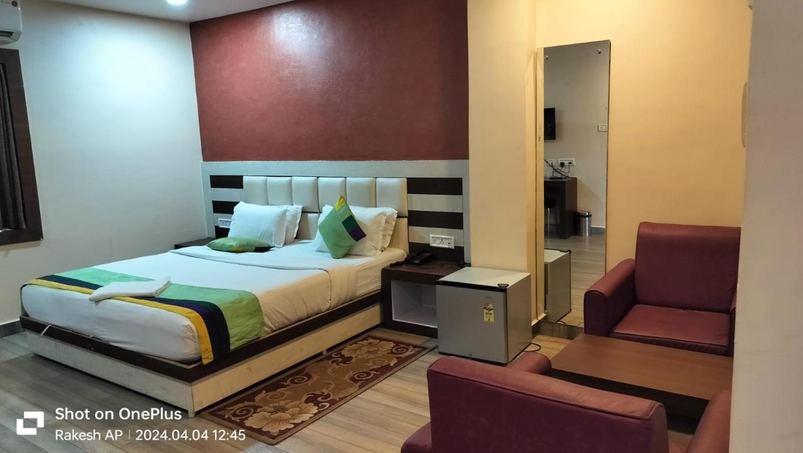 Hotel Paradise Convention بوهفانيشفار المظهر الخارجي الصورة